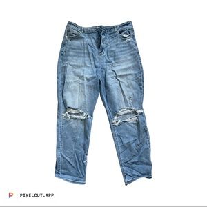 Curvy Mom Jeans - Size 16